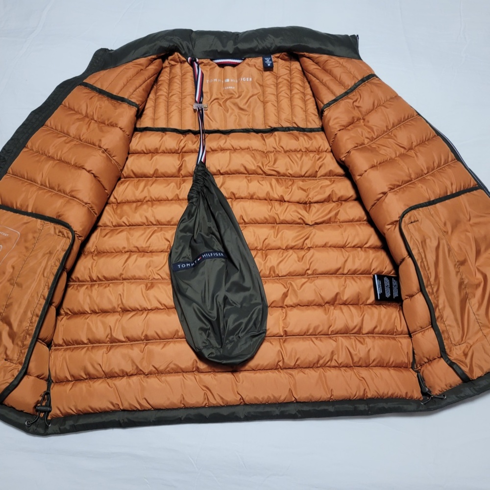 Puffer Jacket - Picture 3 of 6